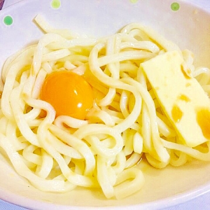 ★今夜の麺類の部:「釜玉バター醤油うどん」